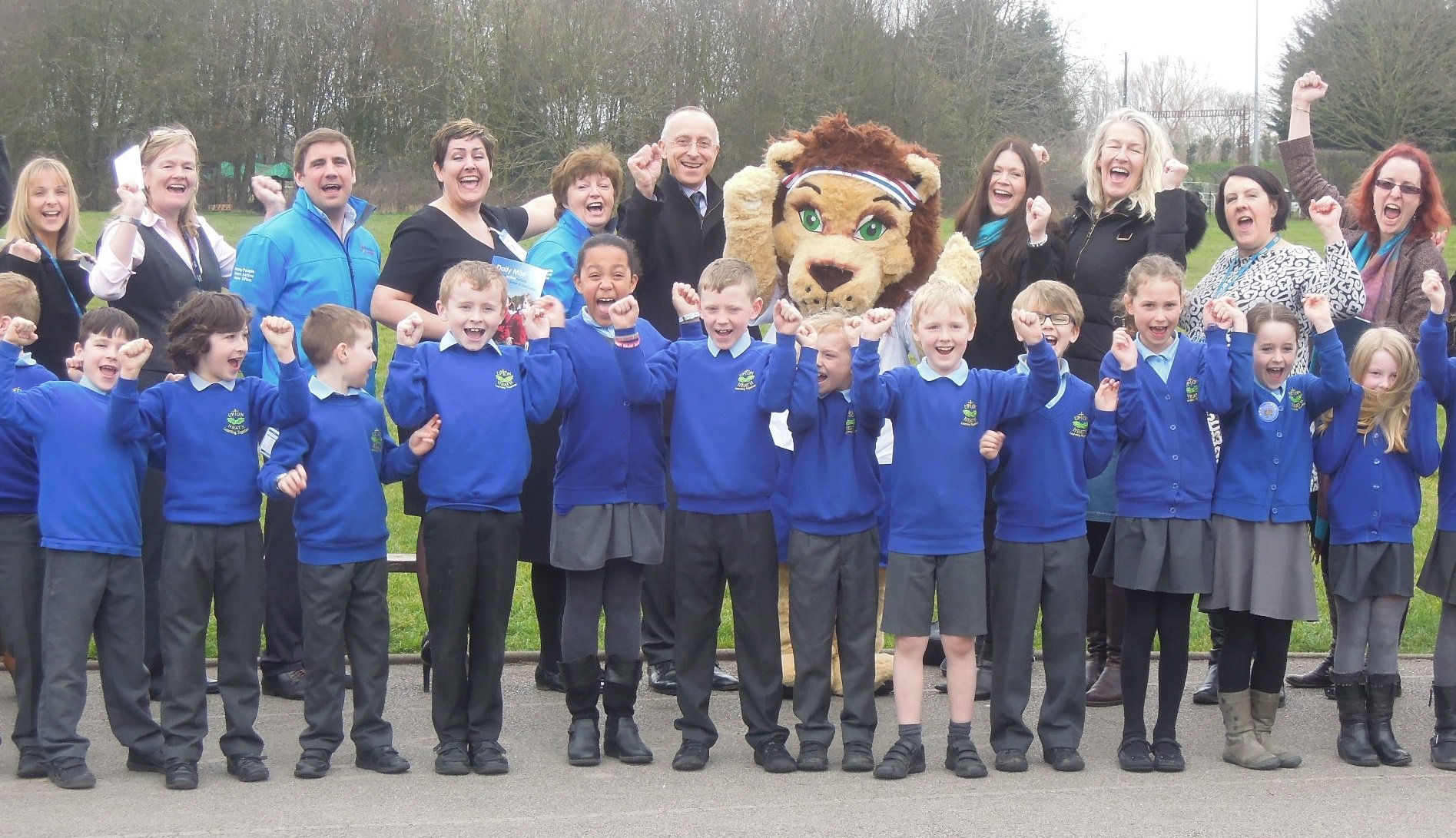 Primary School pupils opt to "Smile for a Mile" featured image