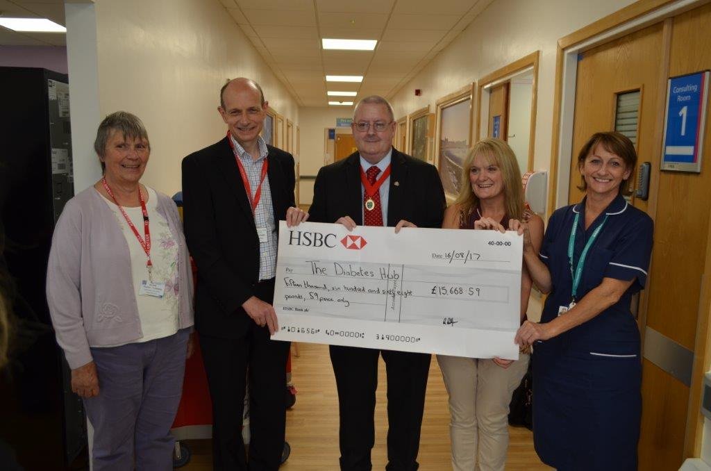 Patient raises nearly £16k for new diabetes centre featured image