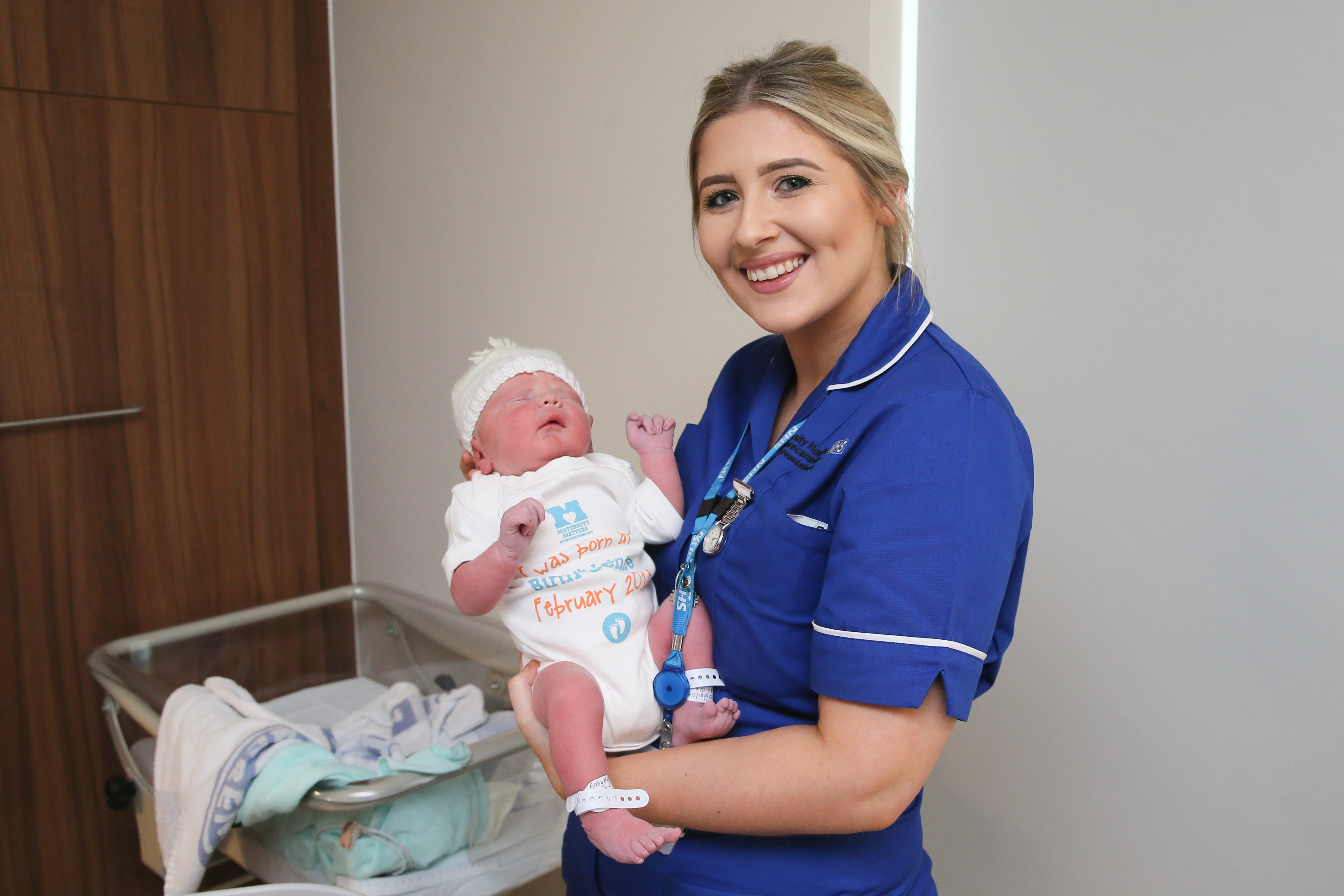 Barrow midwife supporting women across Morecambe Bay through new Facebook group featured image